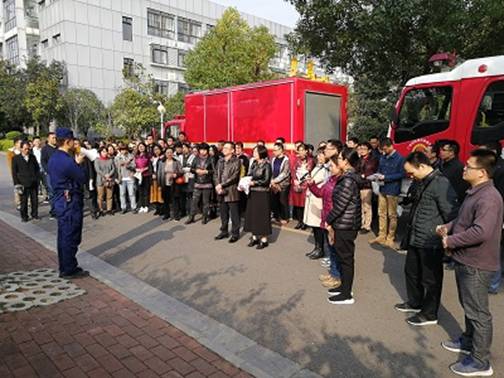 http://hjxy.glut.edu.cn/__local/4/8D/86/987749A3E23CCF669342C3D46E5_54A061F6_14E3B.jpg http://hjxy.glut.edu.cn/__local/4/8D/86/987749A3E23CCF669342C3D46E5_54A061F6_14E3B.jpg